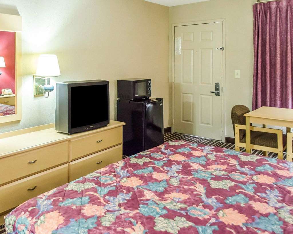 Hotel Baymont By Wyndham I-81